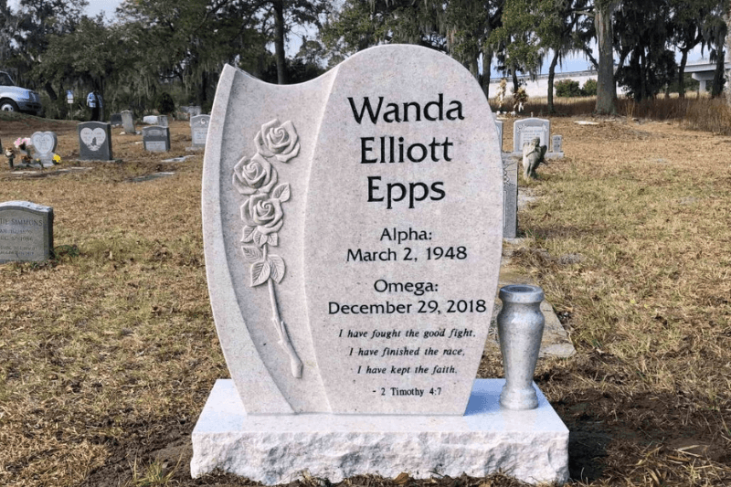 What Should a Headstone Say? Popular Inscriptions, Epitaphs, and Examples